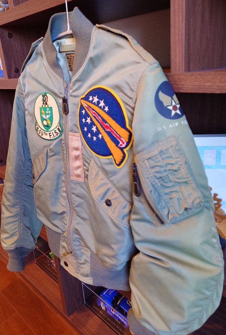 BUZZ RICKSON'S L-2B フライトジャケット　春秋最適シーズン