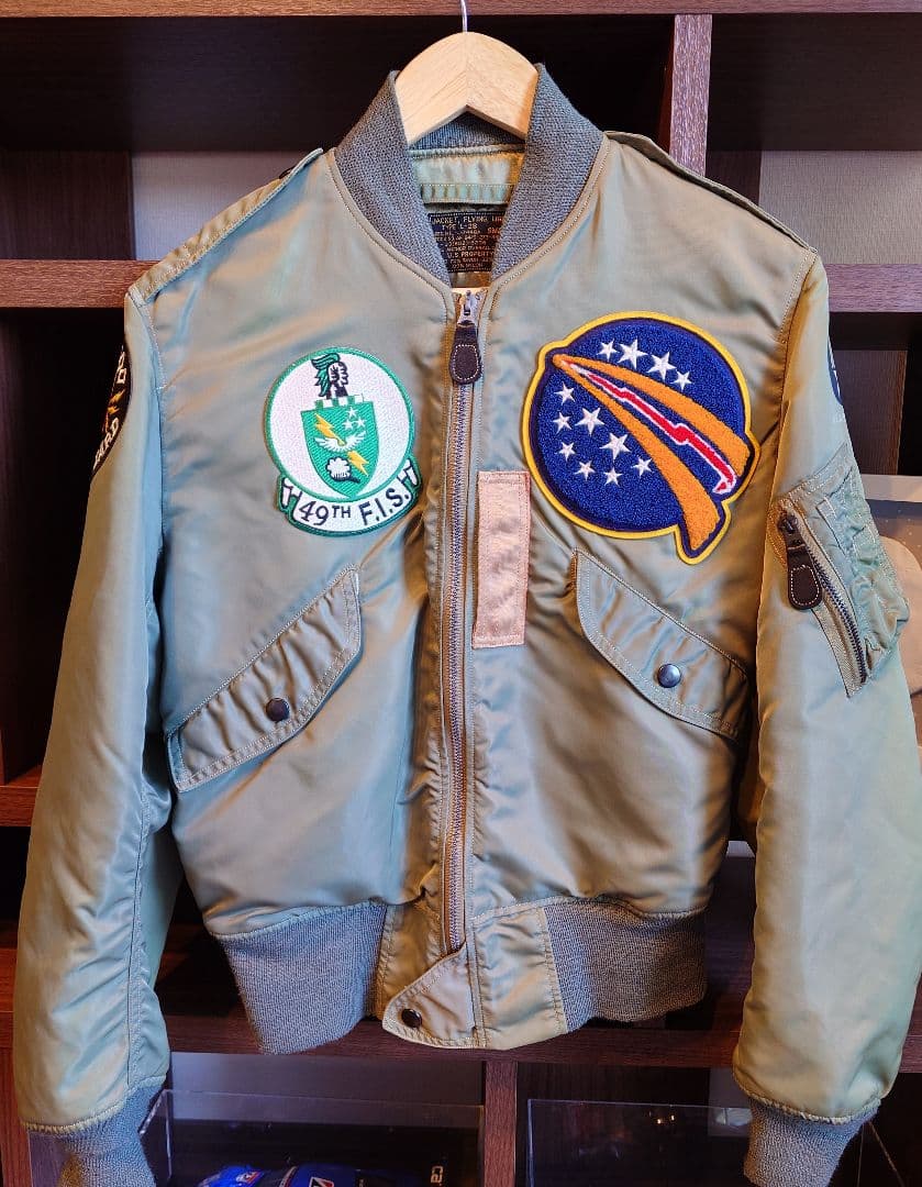 BUZZ RICKSON'S L-2B フライトジャケット　春秋最適シーズン
