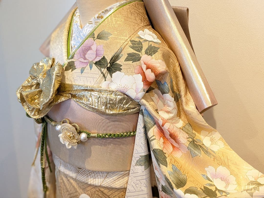 振袖フルセット 身丈160裄66.5 金彩 ベージュ 暈し染め 逸品 成人式