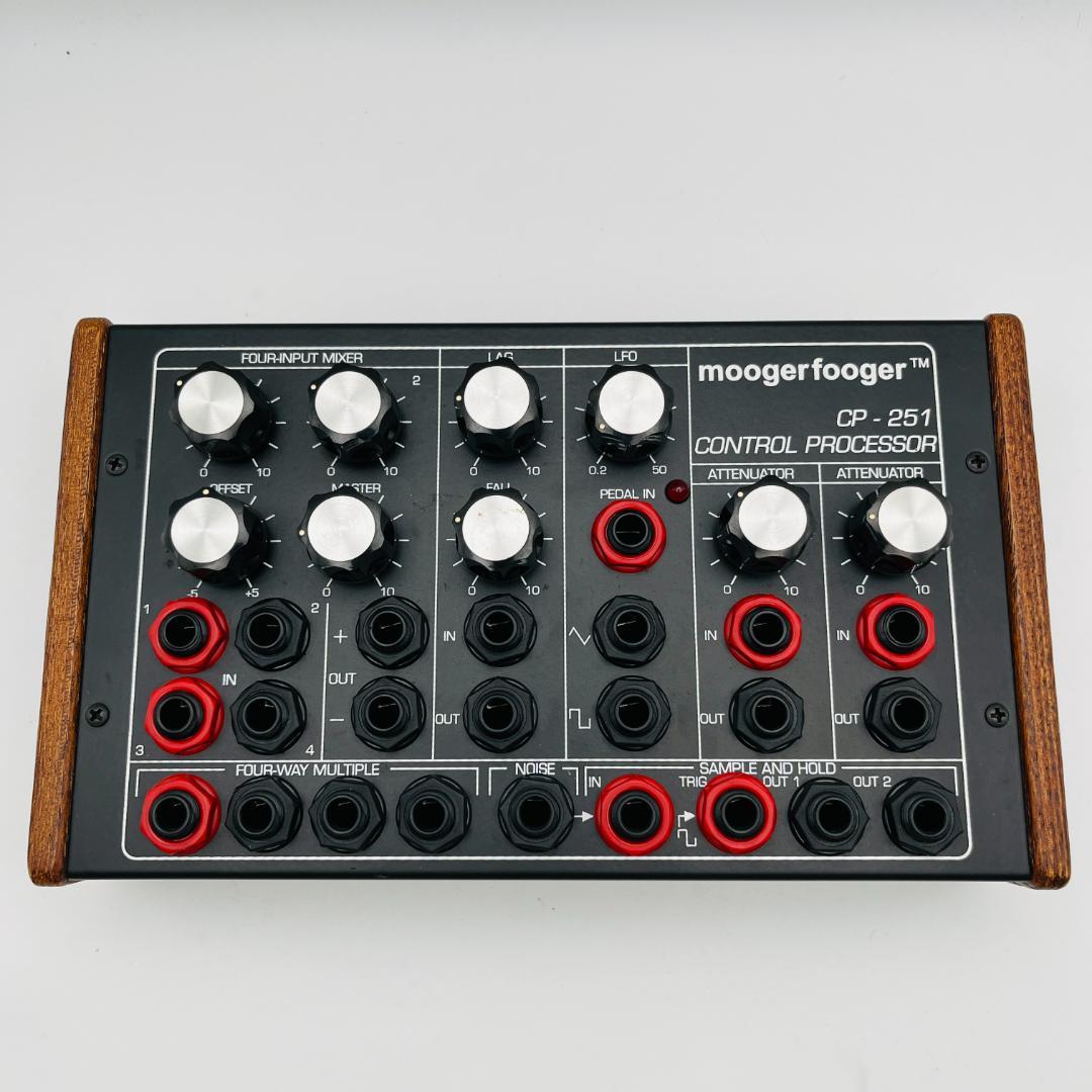 Moog Moogerfooger CP-251 モジュラーシンセサイザー
