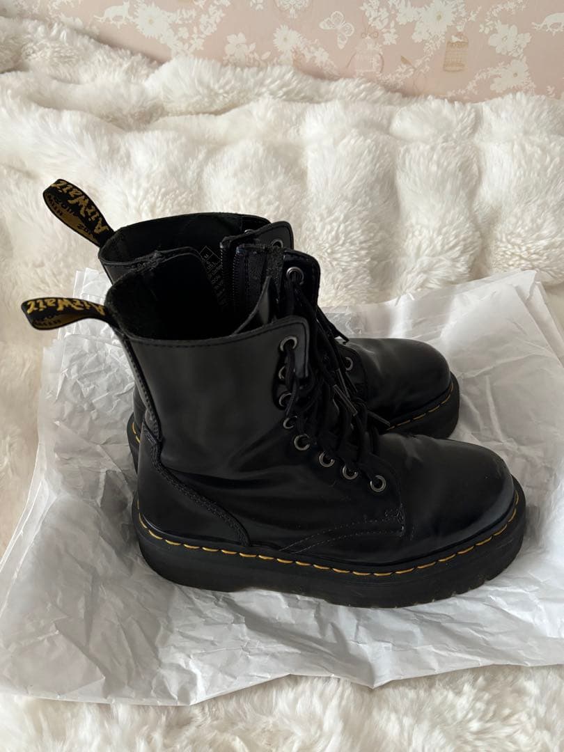 Dr.Martens黒 厚底レースアップブーツ