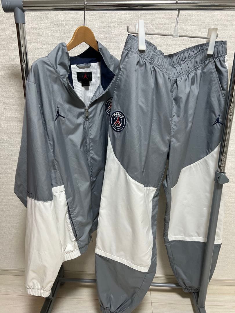 ともろさん専用　PSGパリサンジェルマンxJORDAN ジョーダン セットアップ