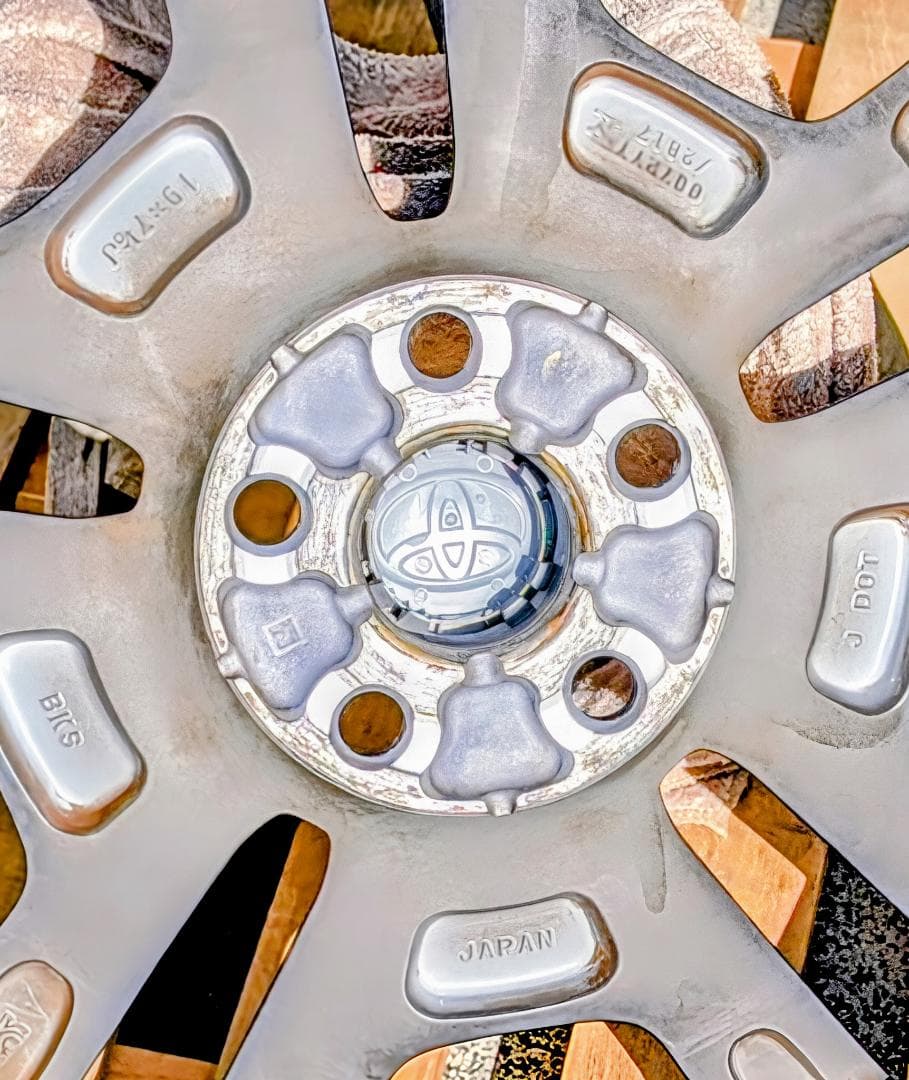 【①／4本中】RAV4 19インチ ホイール 1本 ※4本購入必須
