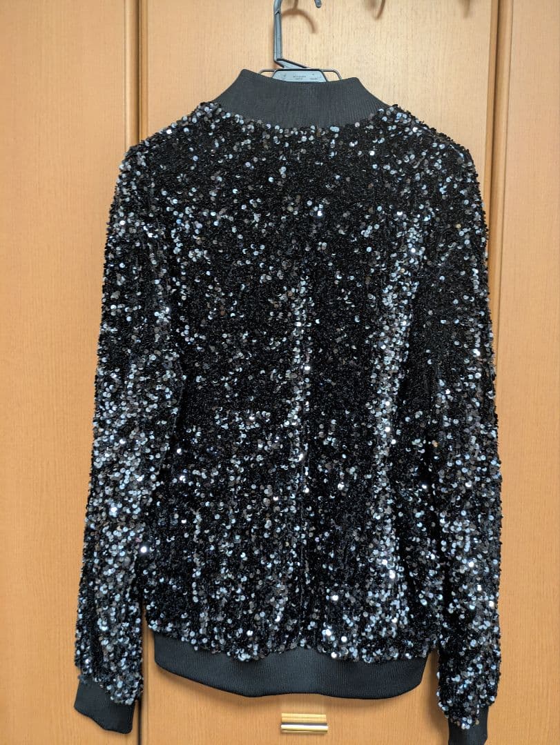 新品未使用品）ZARA (ザラ) のスパンコールボンバージャケット