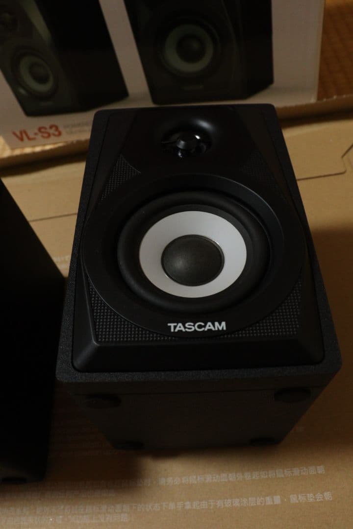 TASCAM VL-S3 モニタースピーカー