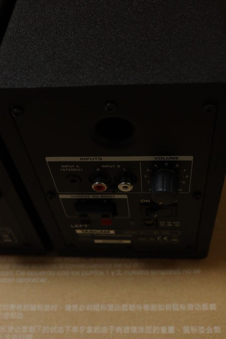 TASCAM VL-S3 モニタースピーカー