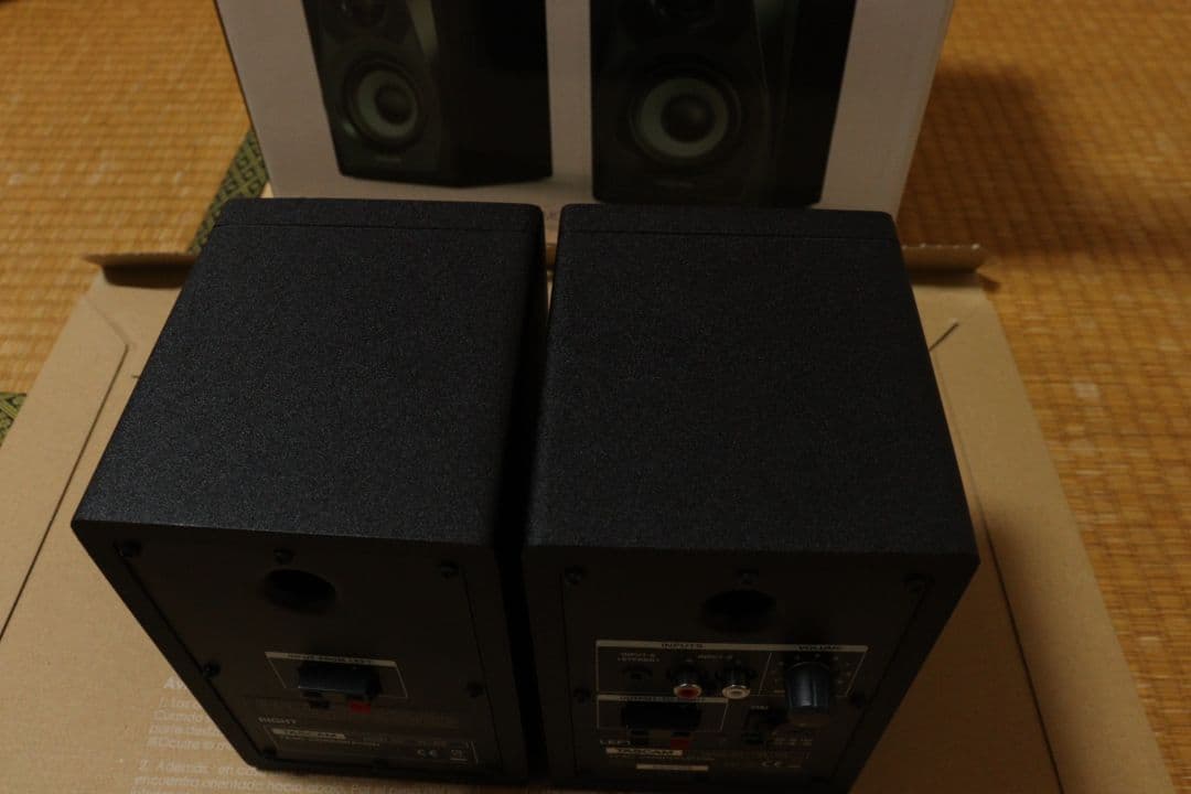 TASCAM VL-S3 モニタースピーカー