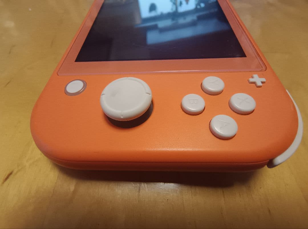 ジャンク★Nintendo SwitchLite 本体★コーラル