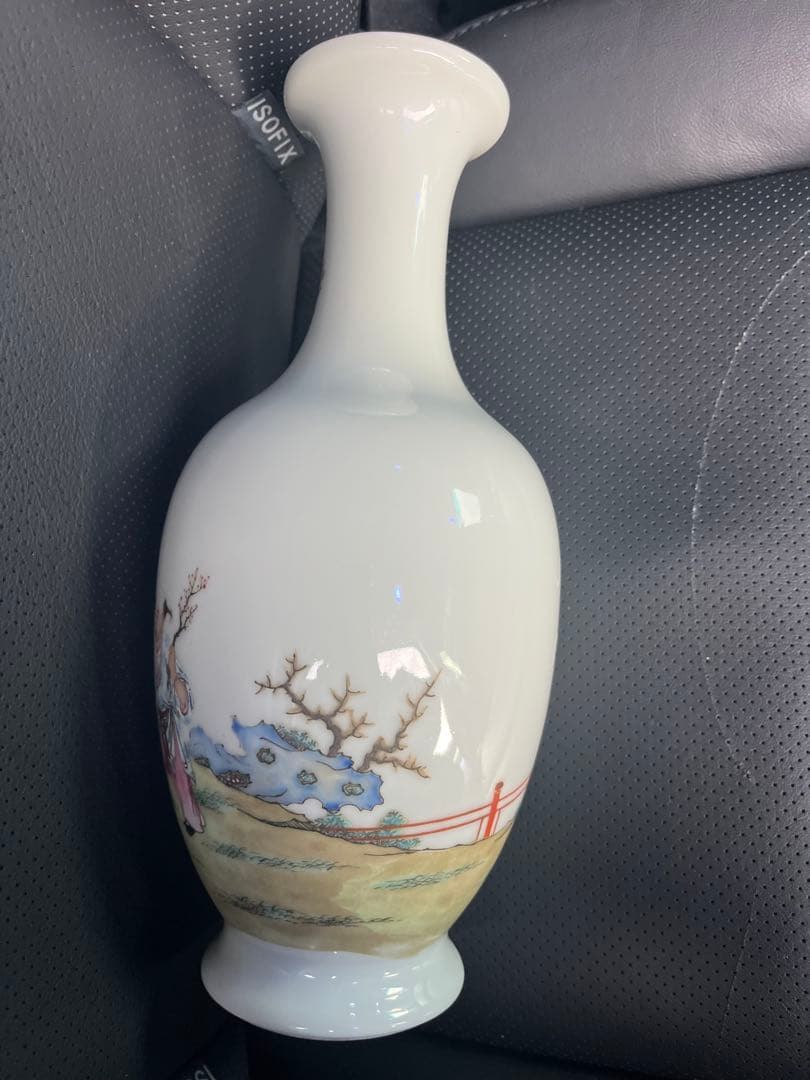 中国美術　陶磁器 花瓶 手描き 絵柄
