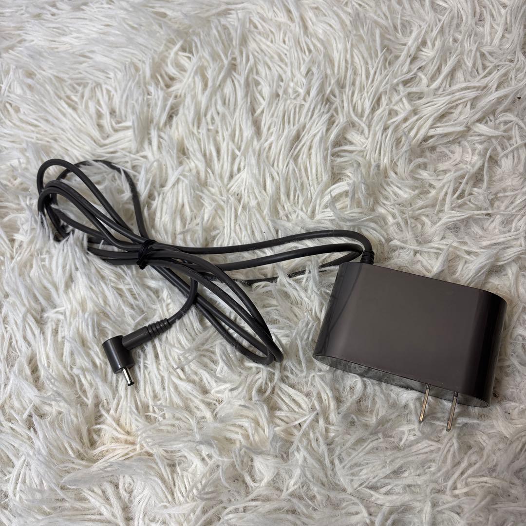 【dyson】Digital Slim Fluffy SV18 コードレス
