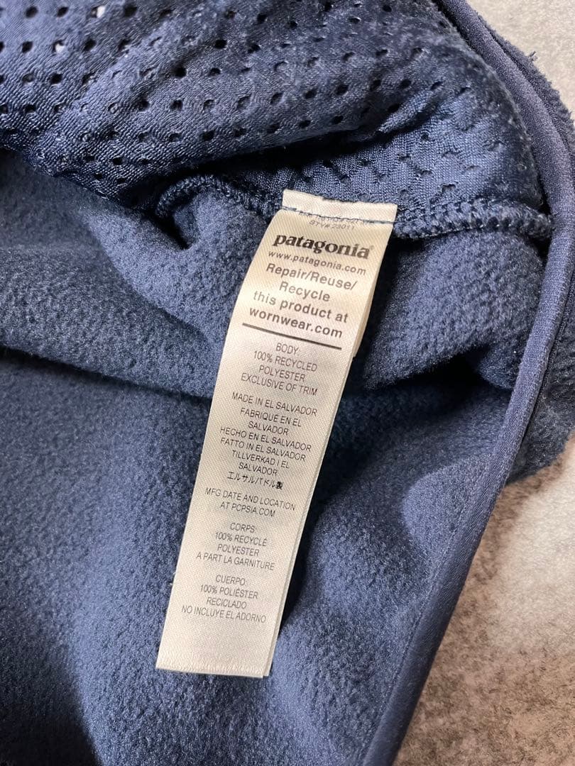 FA22 Patagonia パタゴニア L シンチラベスト NENA ネイビー