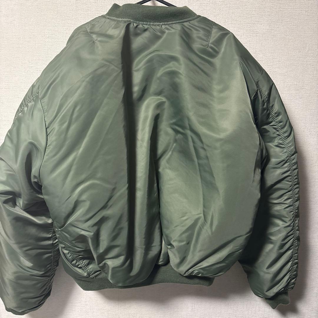 MA-1ジャケット バッジ付き
