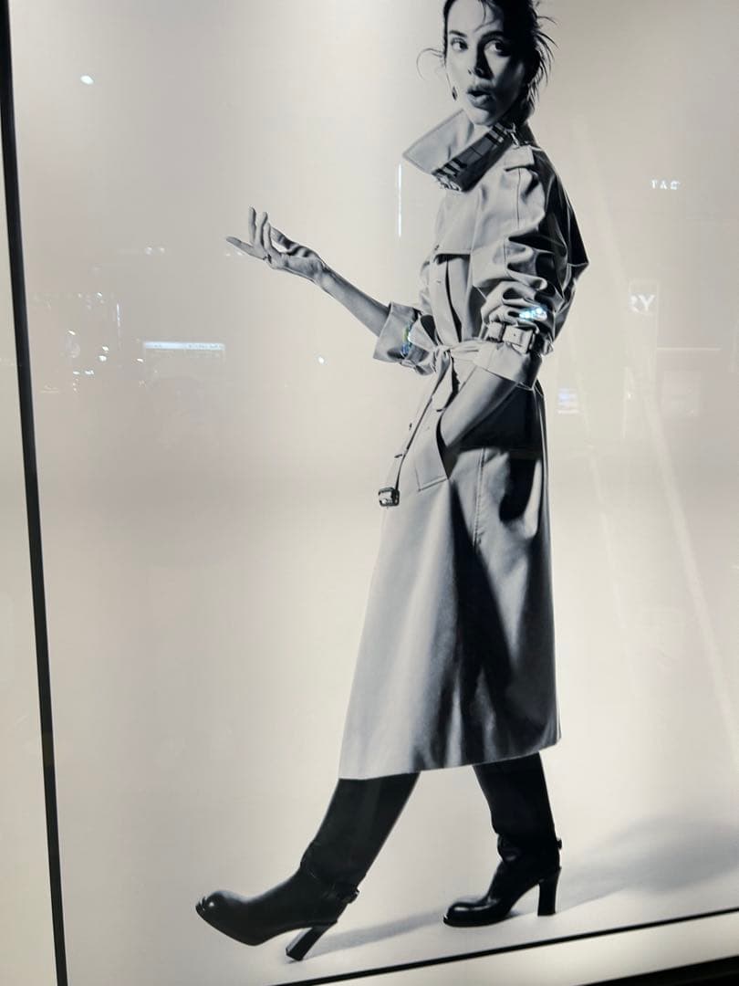 BURBERRY ベージュ トレンチコート チェック裏地