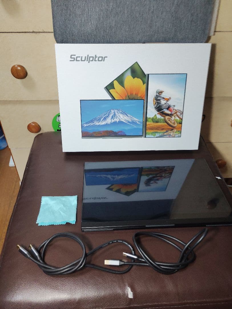 4K Sculptor モバイルディスプレイ MU140LA　モバイルモニター