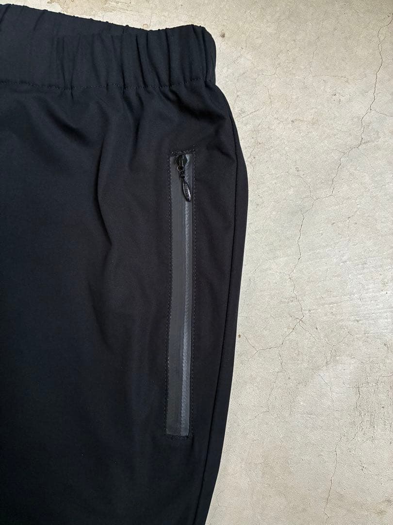 デサントポーズ　パッカブルパンツ　ブラック黒　M