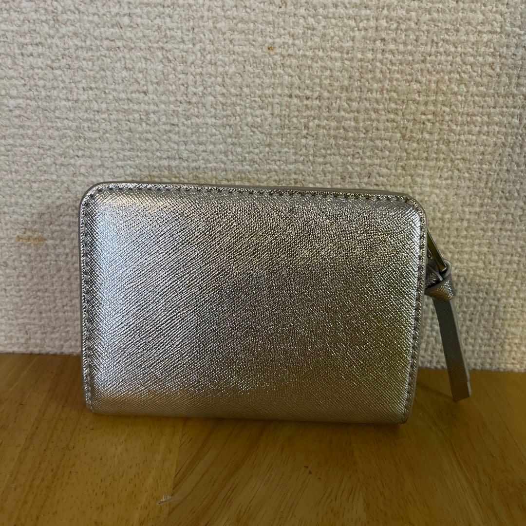 MARC JACOBS 二つ折り財布　シルバー