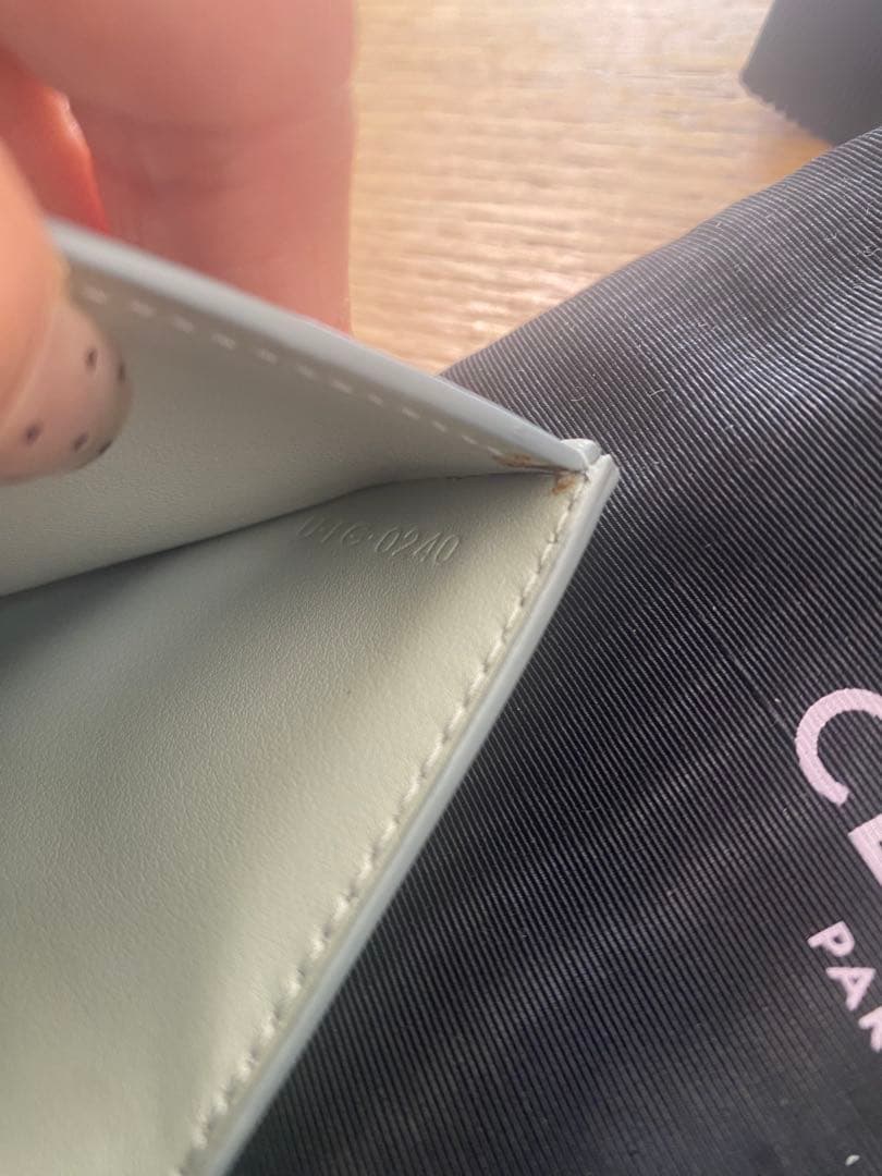 CELINE 三つ折り財布　　週末限定値下げ中