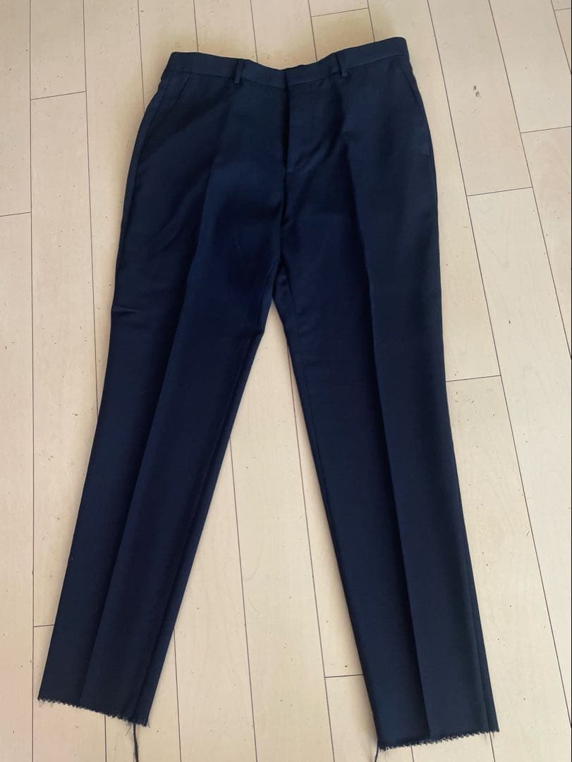 HUGO BOSS ネイビー スーツ ジャケットとパンツ
