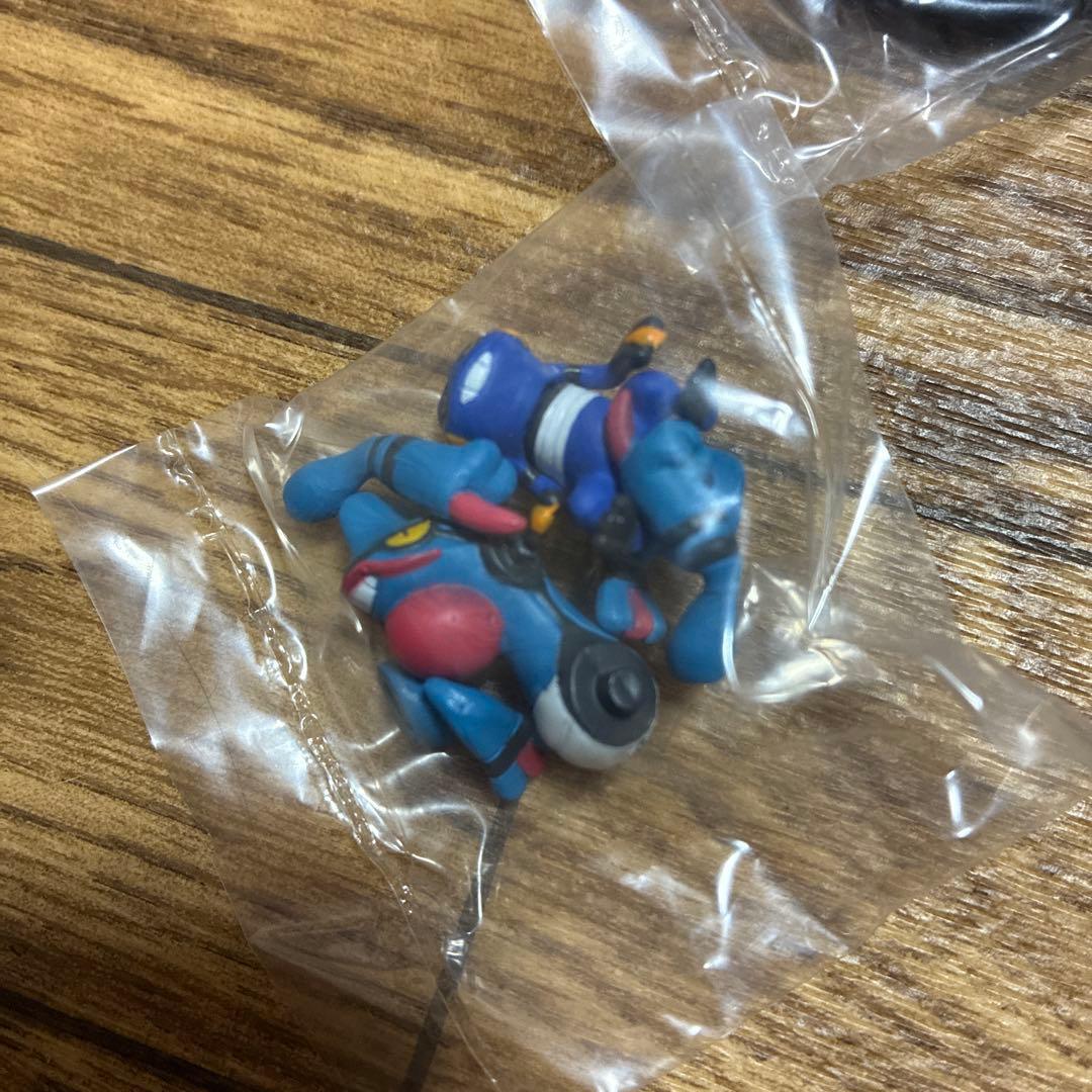 立体ポケモン図鑑　DP02 グレッグル　ドクロッグ　未開封
