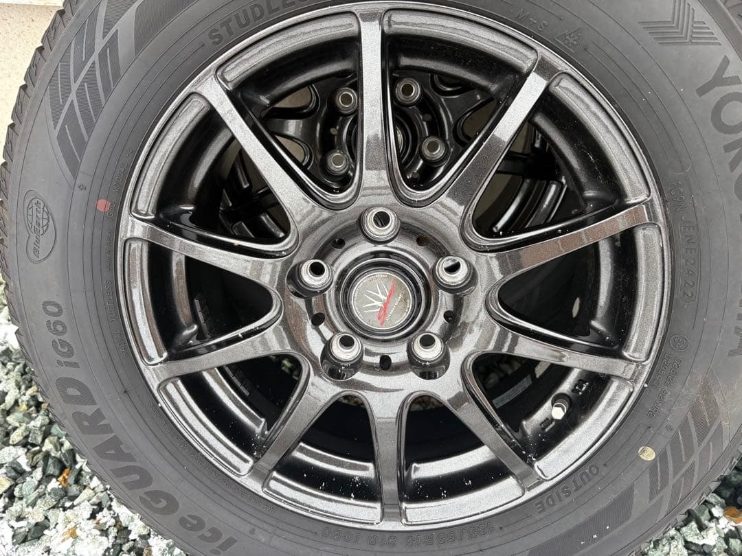e*r様 195/65R15スタッドレス&15インチアルミホイール4本セット