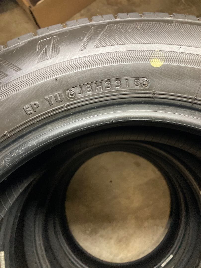 【値下げ】175/65R15 ECOPIa サマータイヤ 4本　送料無料