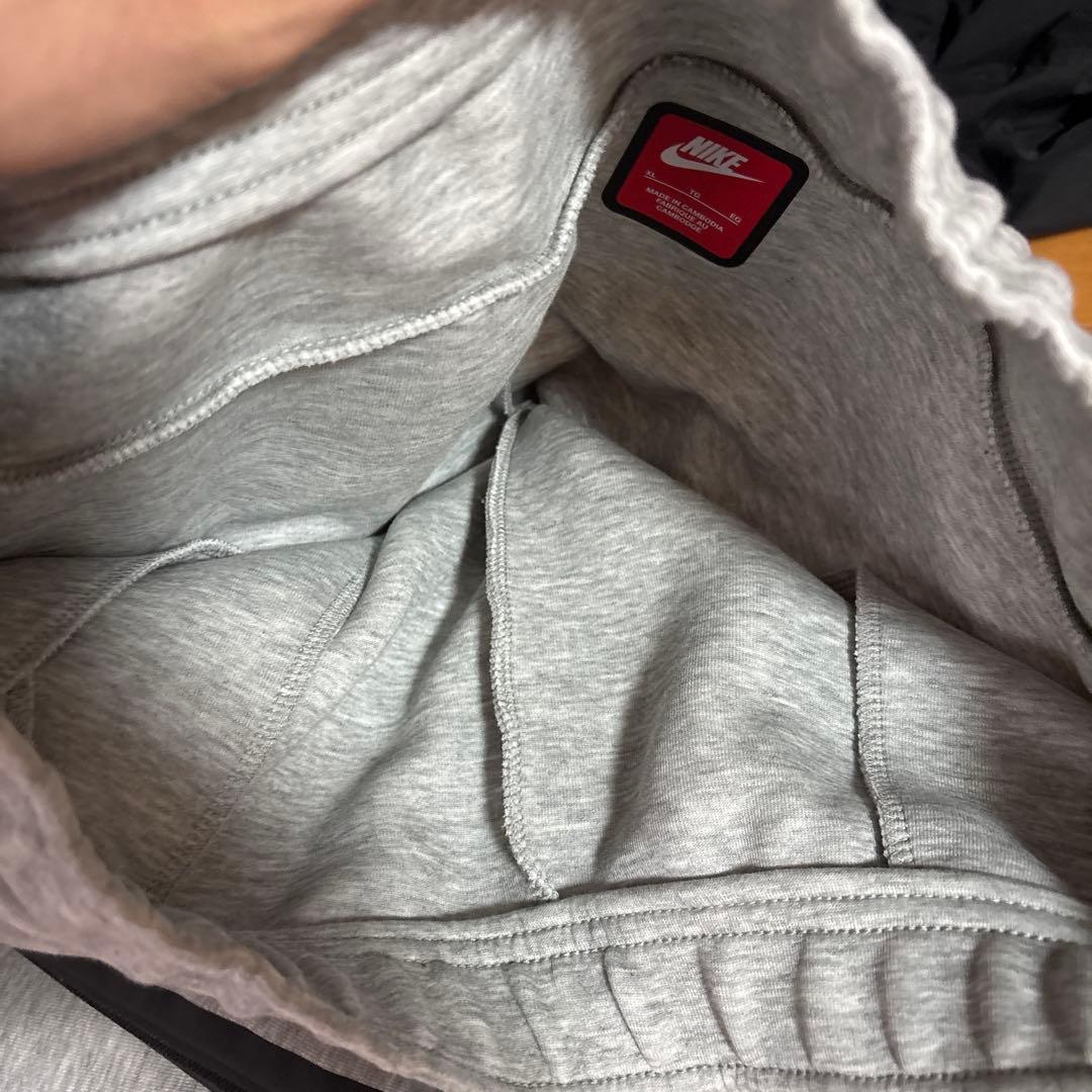 Nike グレー スウェットパンツ