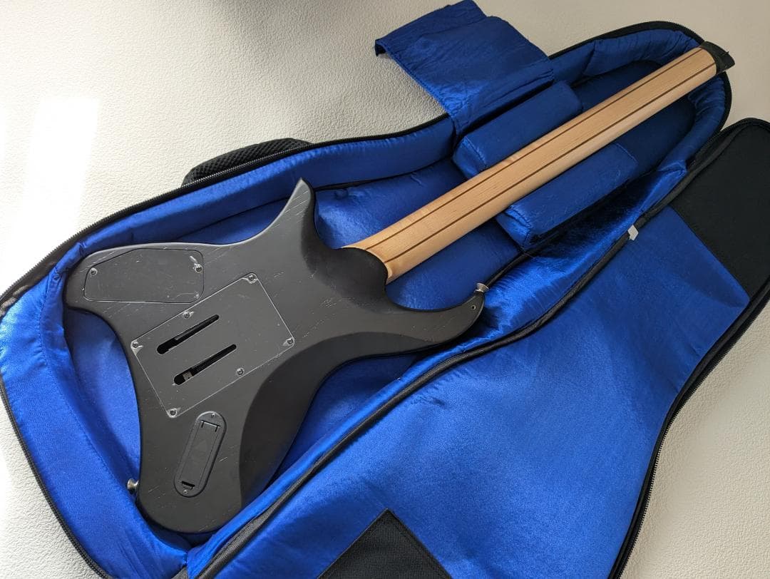 美品 CORONA APE-2000 EMG エレキギター ヘッドレス