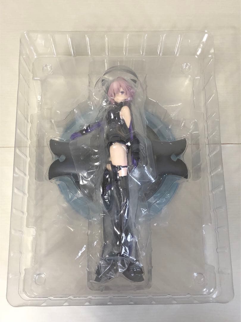 ANIPLEX + シールダー/マシュ・キリエライト　1/7スケールフィギュア