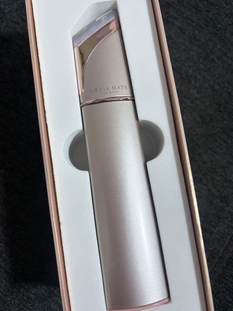AXXZIA MATE FOR EYES 美顔器