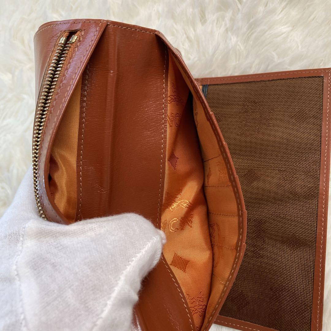 MCM エムシーエム マルチカバー パスポートカバー