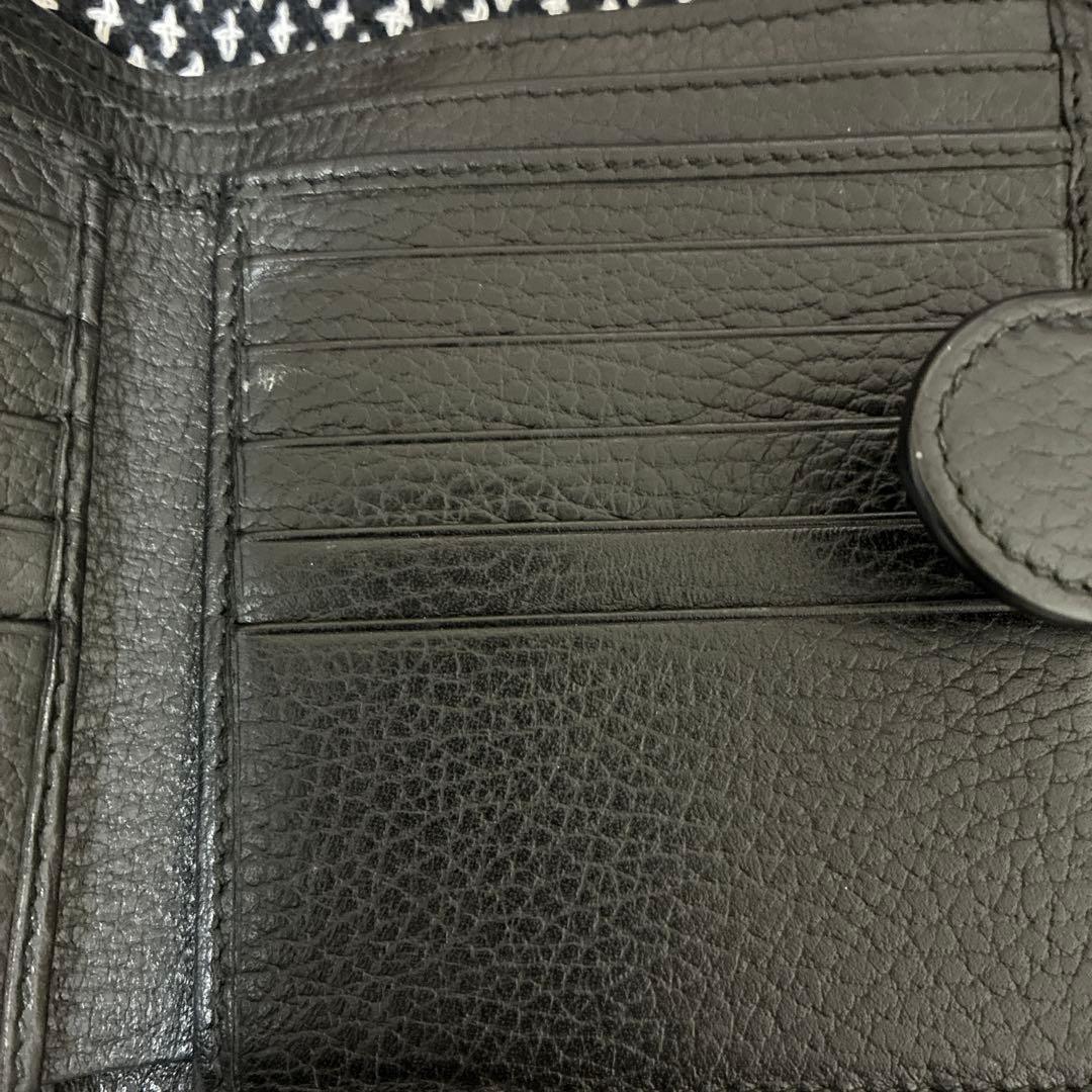 GUCCI二つ折財布
