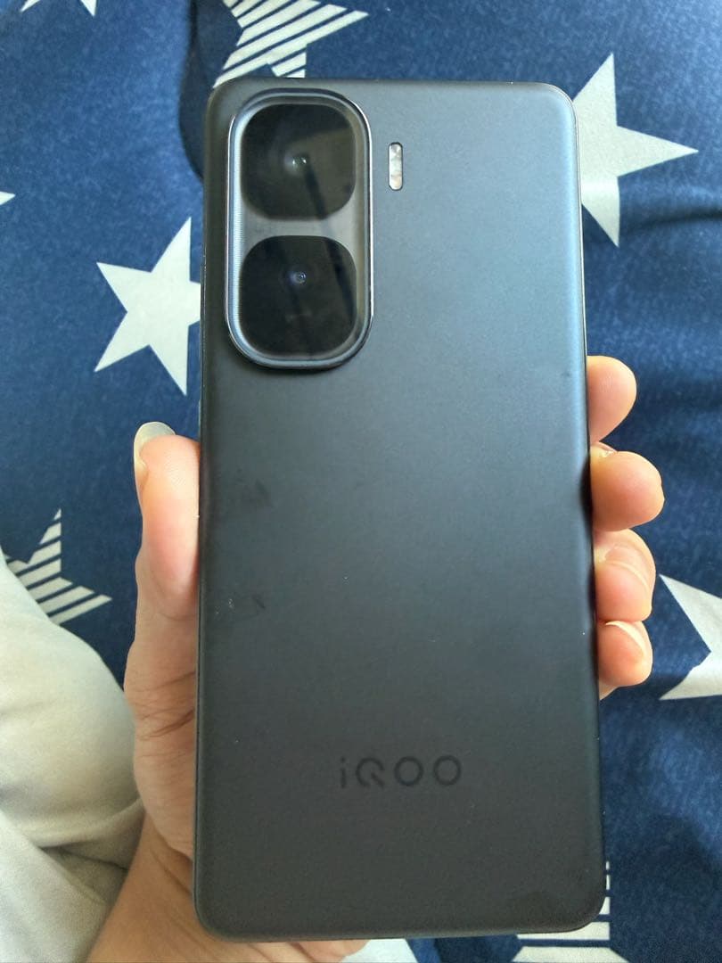 [美品] IQOO NEO 10 - 120W充電器付き
