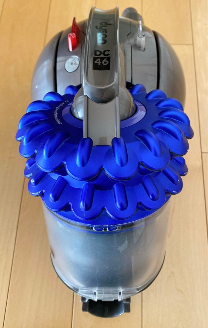 【みいこさま専用】Dyson DC46キャニスター掃除機本体&アタッチメント