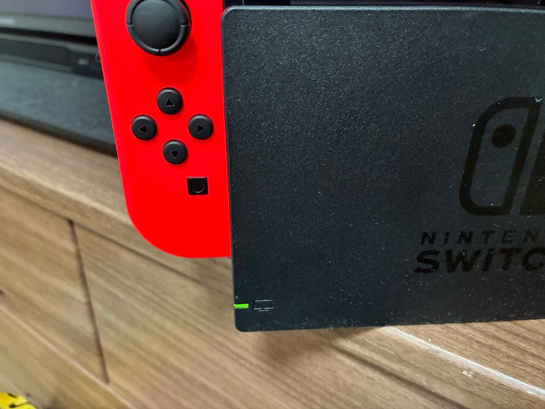 Nintendo Switch ニンテンドースイッチ　本体　任天堂