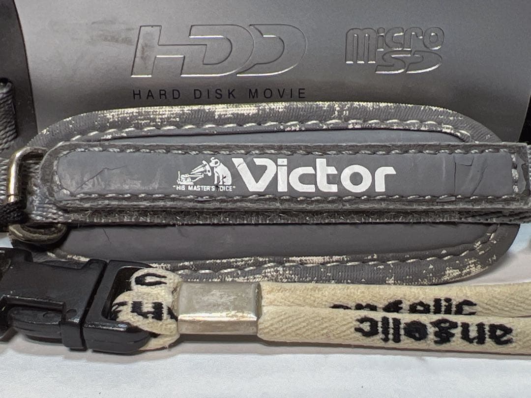 JVC Victor Everio GZ-MG35 ハードディスクビデオカメラ。
