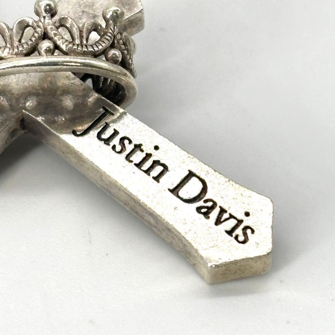 アクセサリー JUSTIN DAVIS CROSS WITH CROWN TINY CROSS