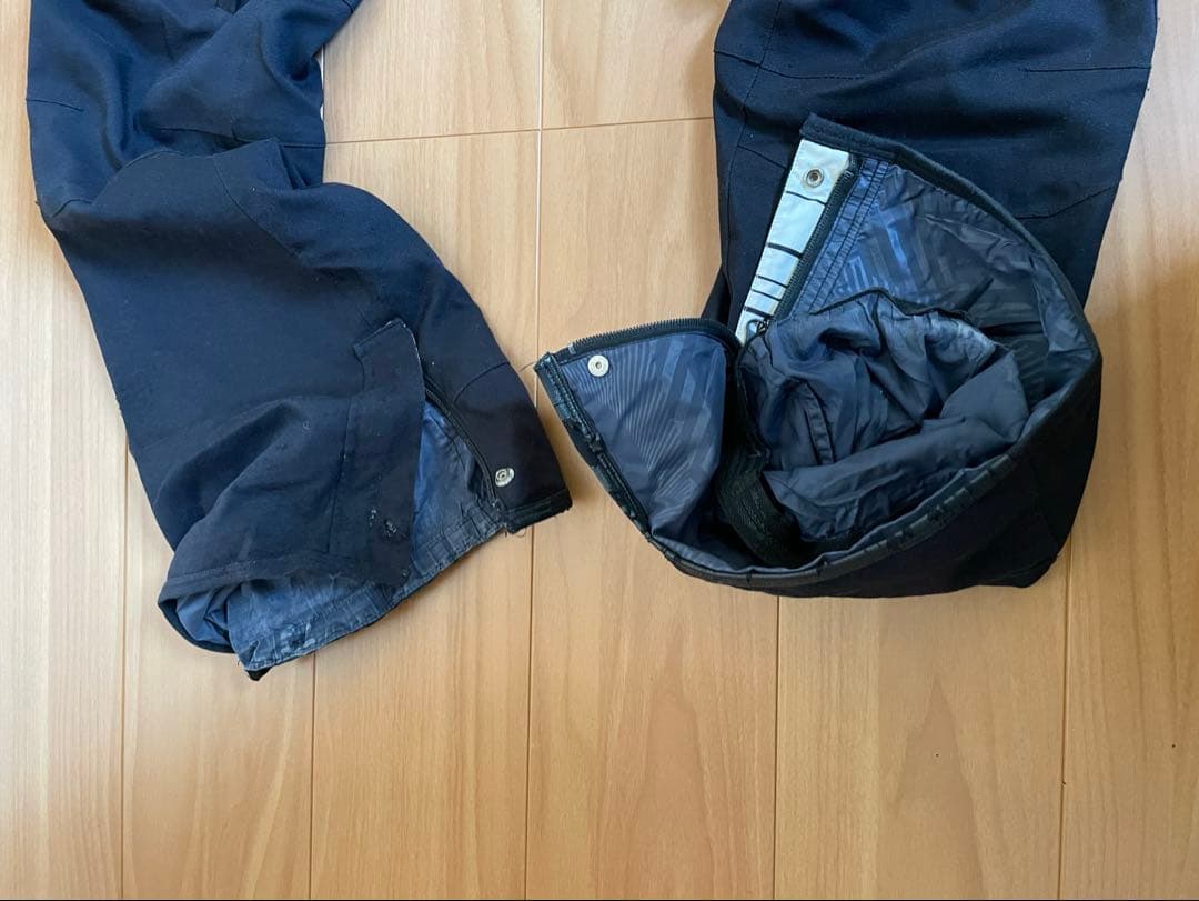VOLCOMスノーボードウェア XL 上下セット