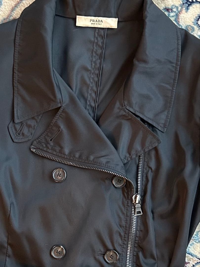 プラダPRADA ブラック ダブルブレスト トレンチコート ナイロン 春秋冬