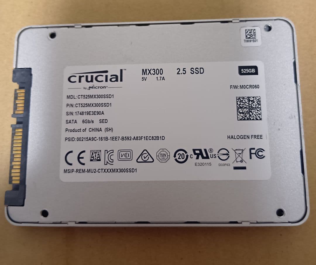 内蔵型SSD Crucial MX300 525GB SSD
