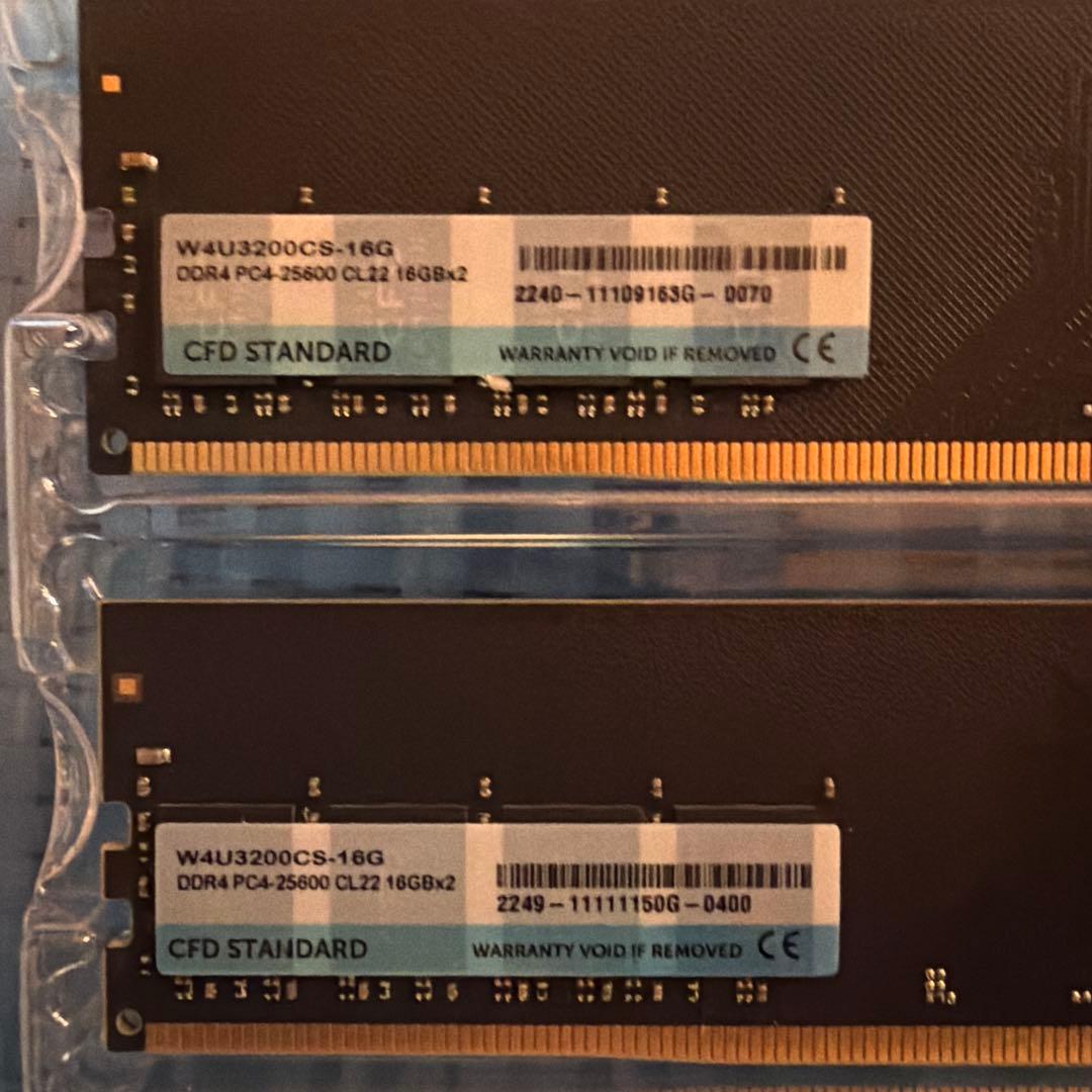 中古　DDR4 16GB×2枚 32gb 3200MHz デスクトップメモリ