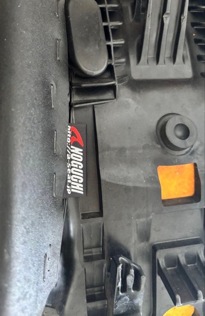 アフリカツイン1100用ノグチシート