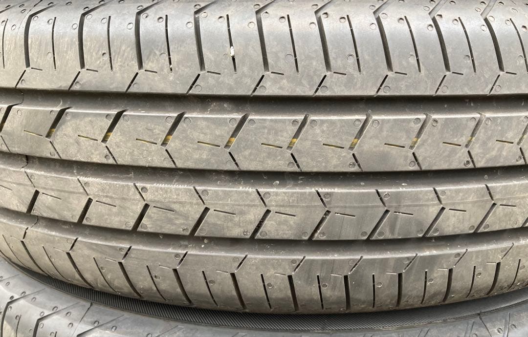 【走行短め】YOKOHAMA 165/65R15 25年製 夏タイヤ バリ溝