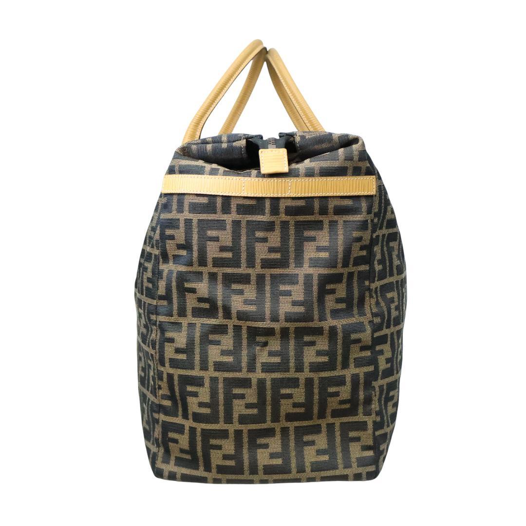 美品 FENDI フェンディ ボストンバッグ ズッカ柄 総柄 大容量 FF金具