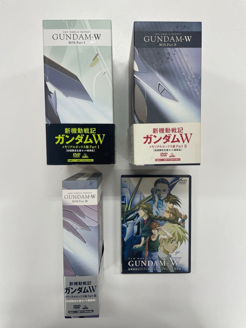 「新機動戦記ガンダムW メモリアルボックス版 〈初回限定生産・15枚組〉」