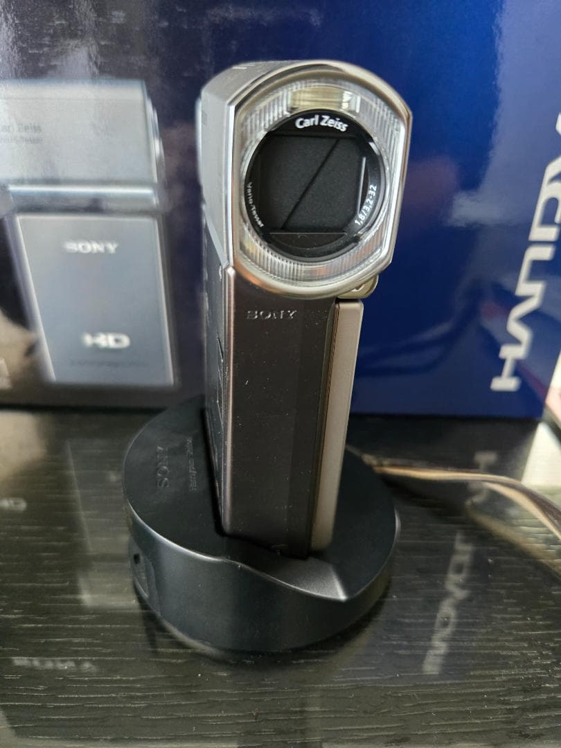 SONY ハンディカム HDR-TG1