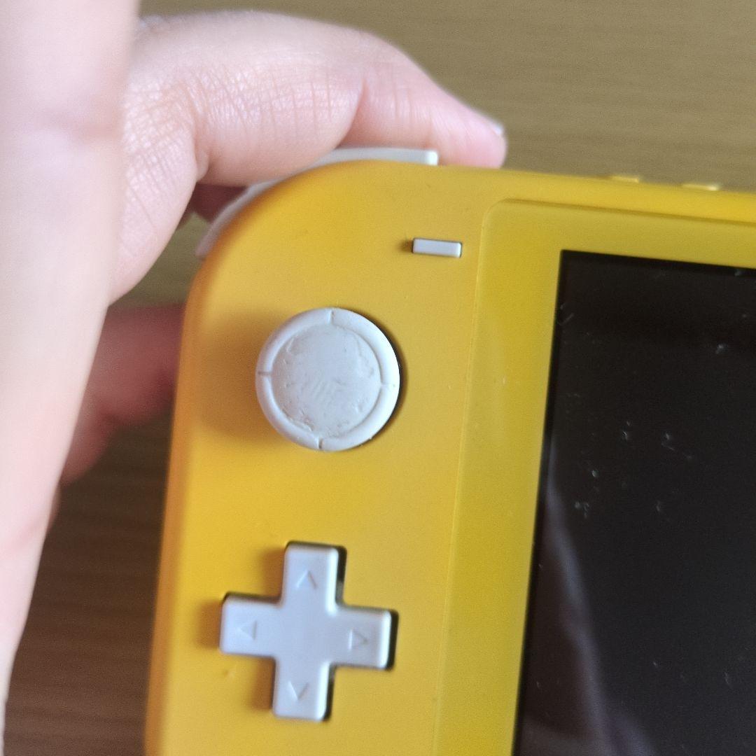 メ*ー様 Nintendo Switch Lite イエロー ジャンク品