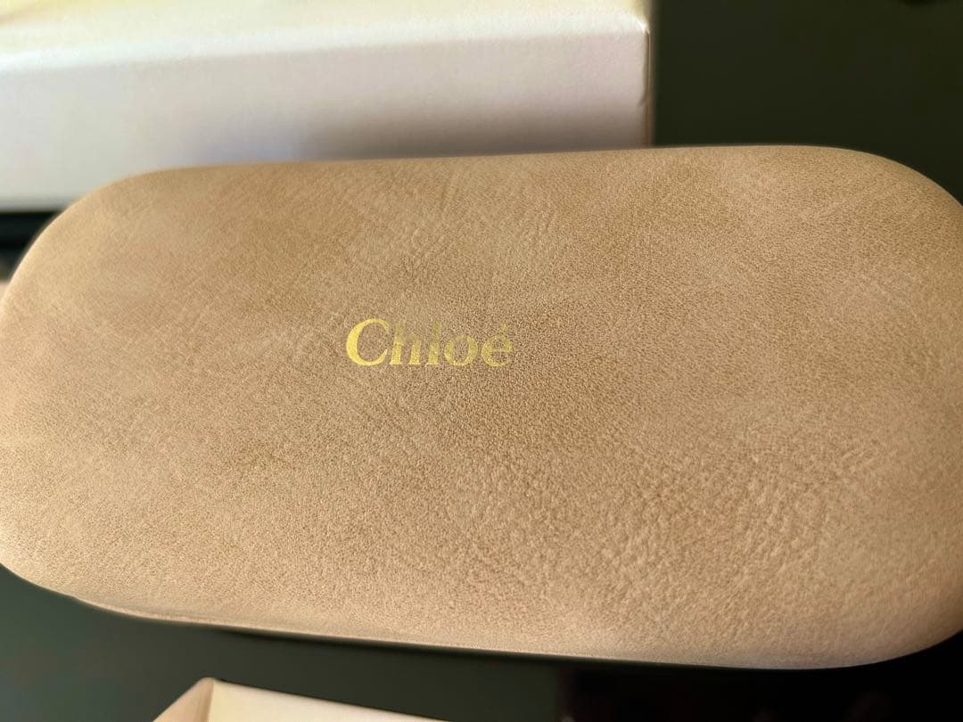 未使用　美品　Chloé シルバーラウンドサングラス ピンクレンズ　新品