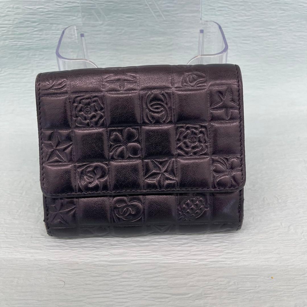 CHANEL 二つ折り財布 ココマーク 型押レザー コンパクトウォレット