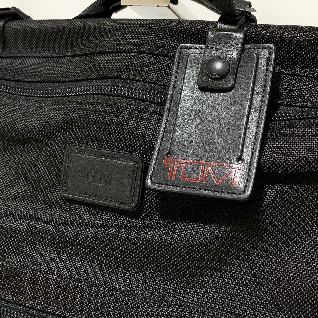 TUMI ガーメントケース 衣装バッグ 純正ロックキー付き ショルダーバッグ