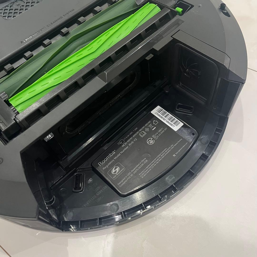 消耗品すべて新品★ルンバ j7+ 国内正規品　取替用おまけ付き